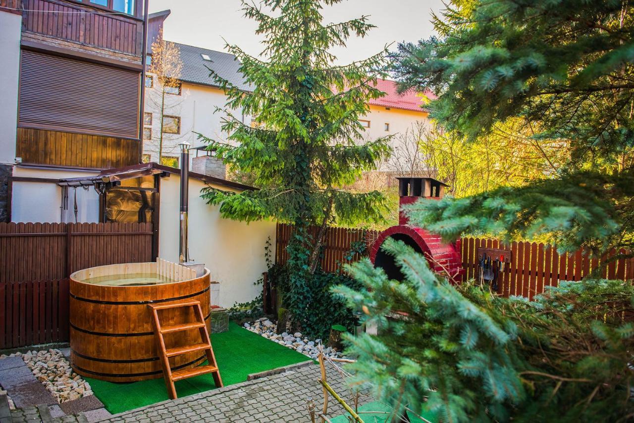 Casa Maia Hotel Buşteni Exterior foto
