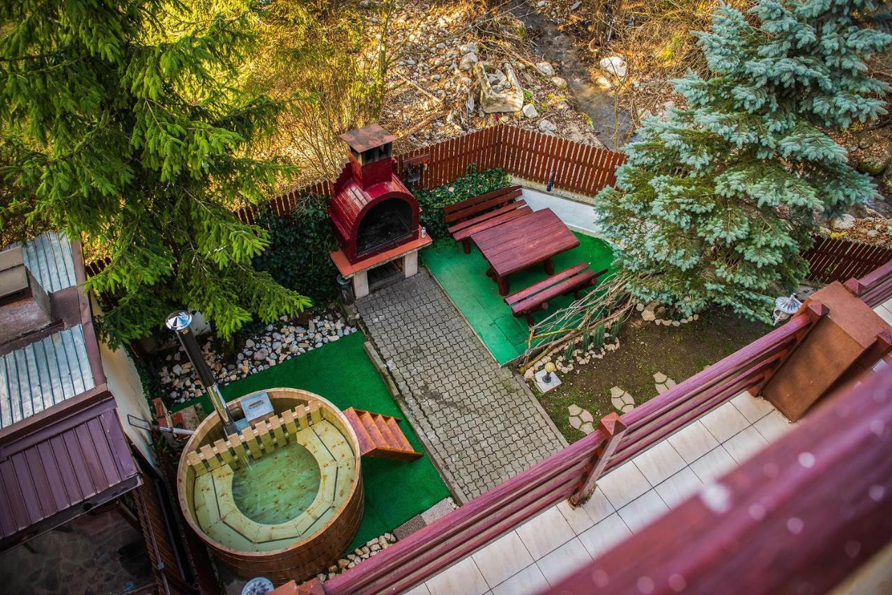 Casa Maia Hotel Buşteni Exterior foto